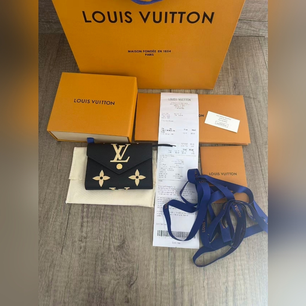 Louis Vuitton Victorine Wallet